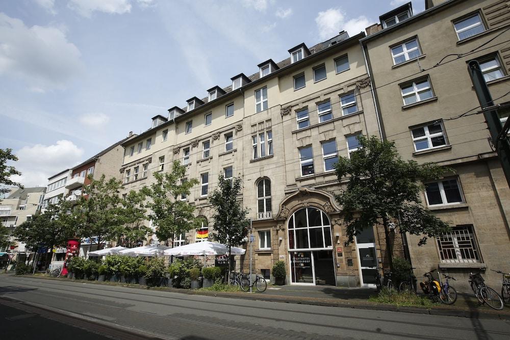Stadthotel Duesseldorf Düsseldorf Exterior foto