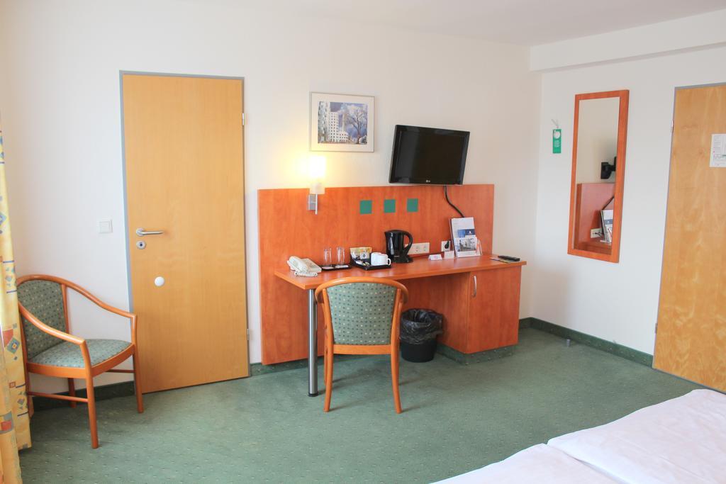 Stadthotel Duesseldorf Düsseldorf Exterior foto